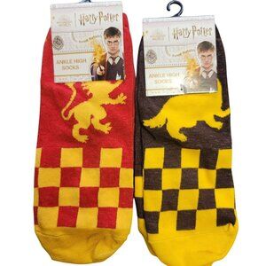 2 -Harry Potter Ankle High Sock Set Gryffindor Hufflepuff Women’s 9-11 Red Yello